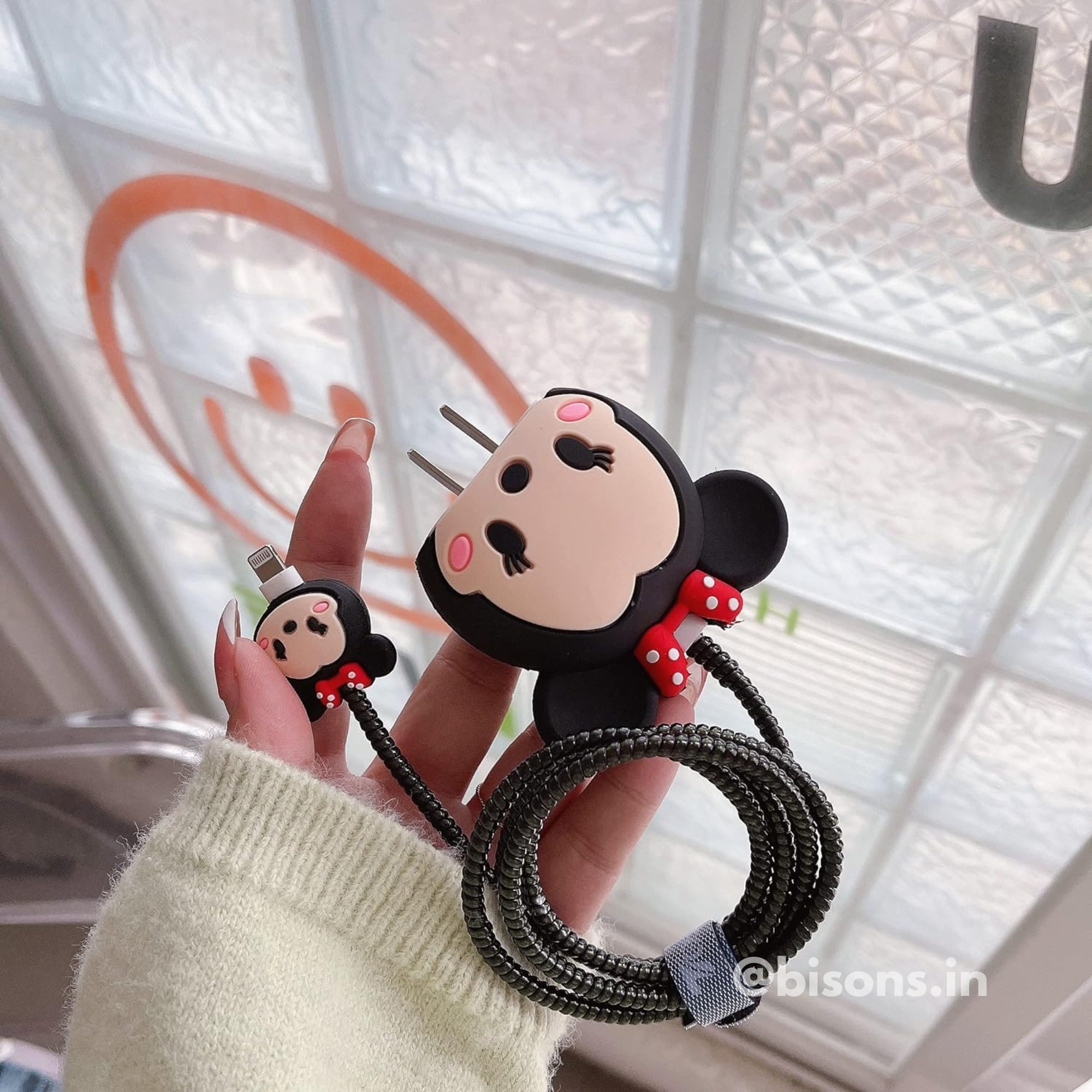 Minnie Mouse Edition – iPhone Charger Cover (With Wire Protector)