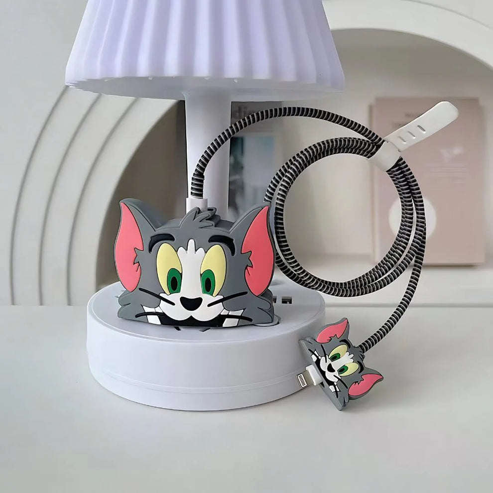 Iphone Charger Case Cover Combo - Tom & Jerry (4 Piece Set )